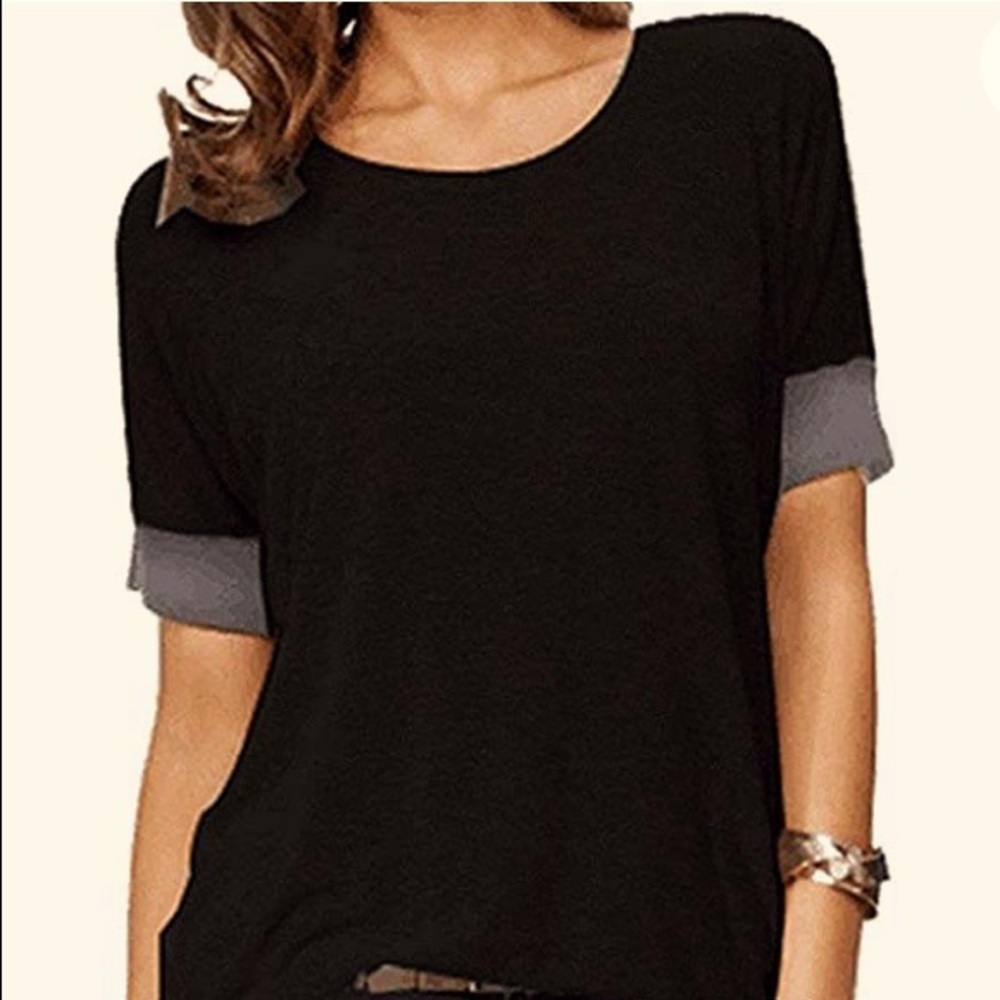 Sarin Mathews Loose Fit Short Sleeve T-Shirt